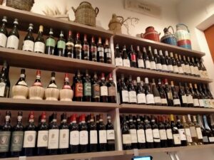 Oltre 150 etichette scelte tra i migliori vini d'Italia